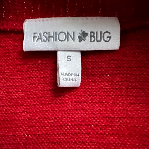 Red blingy sweater  Perfect over a short sleeve top - Picture 4 of 4